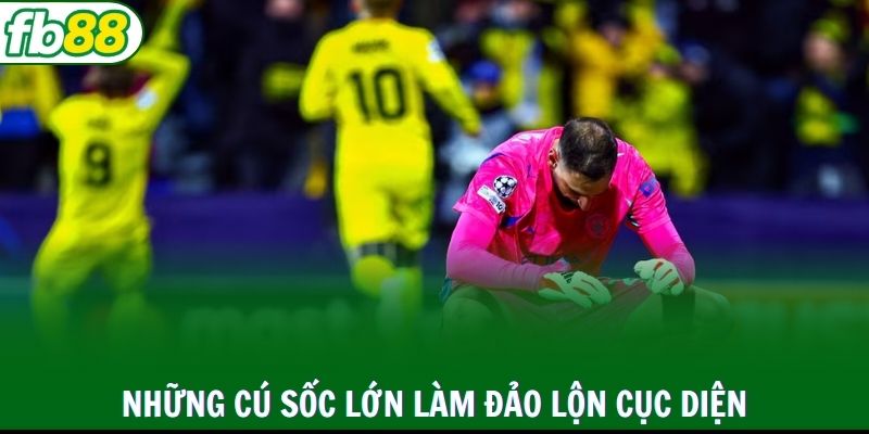 Những cú sốc lớn làm đảo lộn cục diện mùa giải
